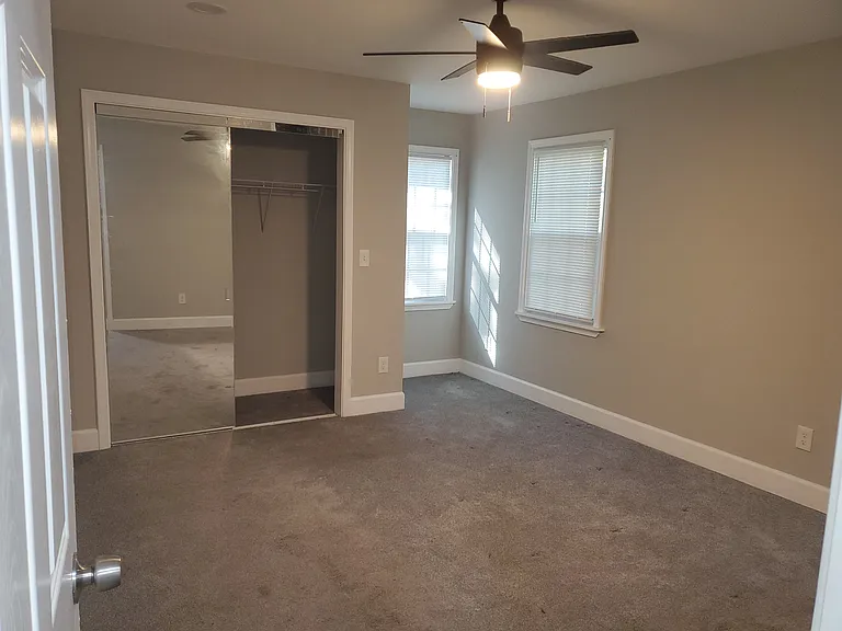 1934 Bader Ave SW — Photo 5