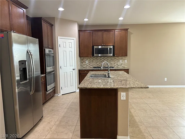7466 Campbell Ranch Ave — Photo 14