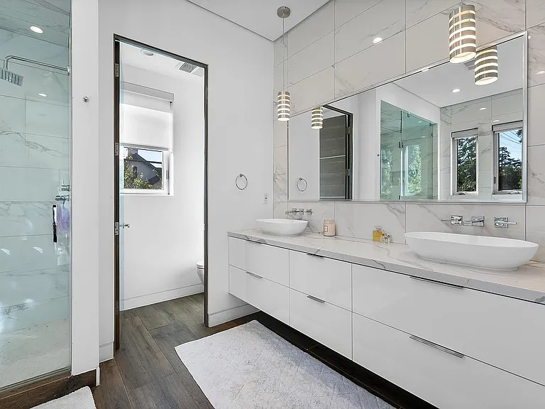 801 N Kilkea Dr — Photo 12