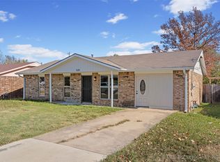 520 Highland Dr, Bartlesville, OK 74003