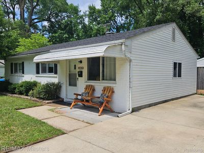 25034 Charles St, Taylor, MI, 48180
