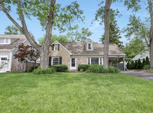 2420 Swansea Rd, Columbus, OH 43221