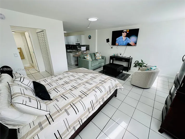 710 Washington Ave #321 — Photo 15