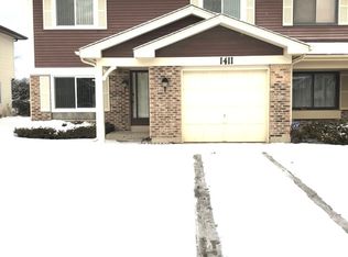 1411 Chippewa Trl, Wheeling, IL 60090