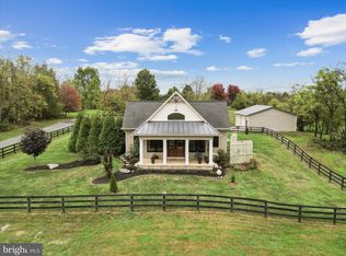 122 Heritage Knl, Summit Point, WV 25446