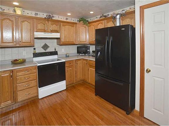 4th image of 105 Dogwood Ct