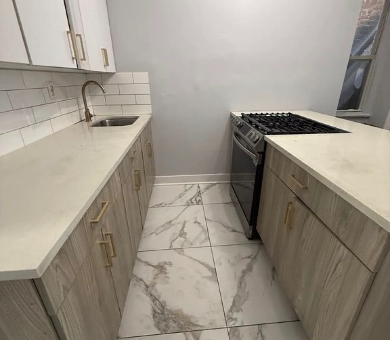 4 bed, $2,395 — Photo 2