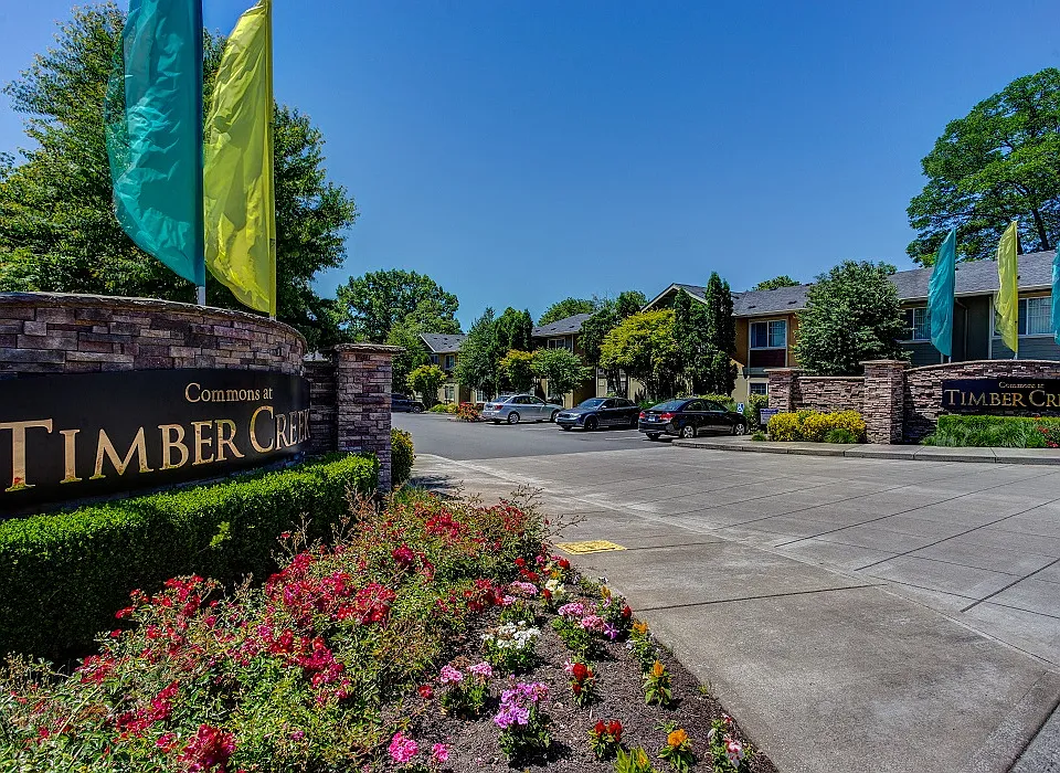 Commons at Timber Creek Apartments