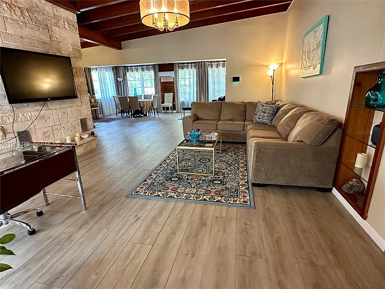 14155 Old Cutler Rd — Photo 24
