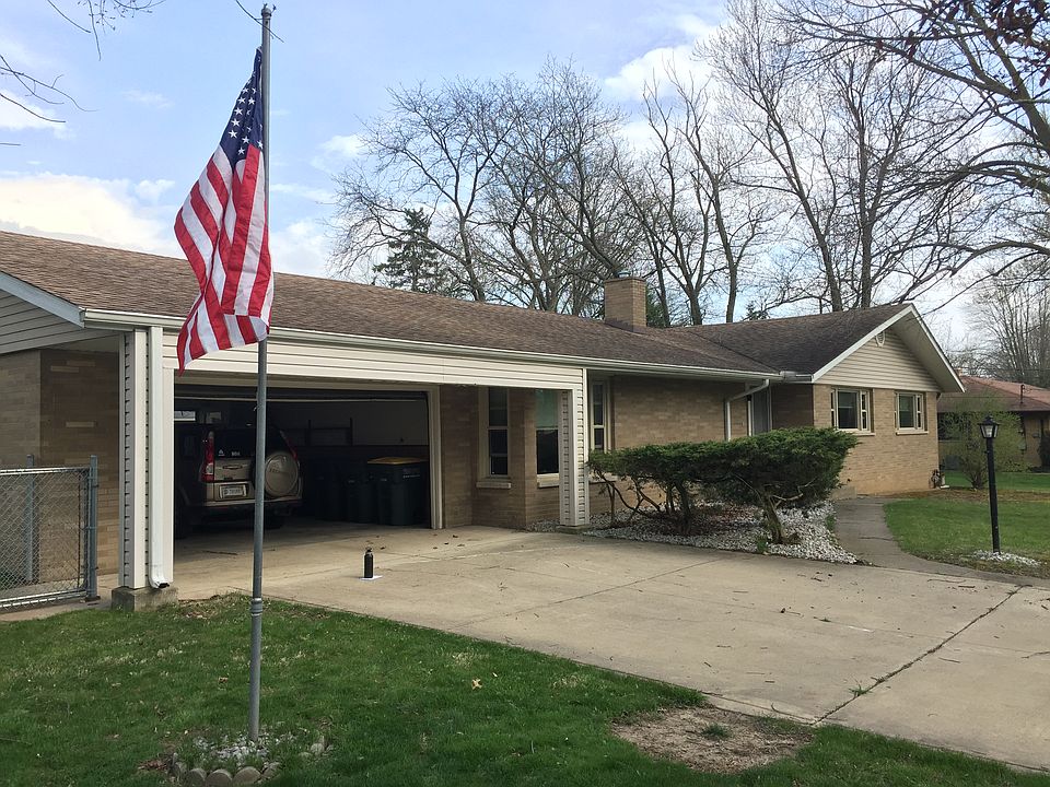 1st image of 3806 Farmdale Dr