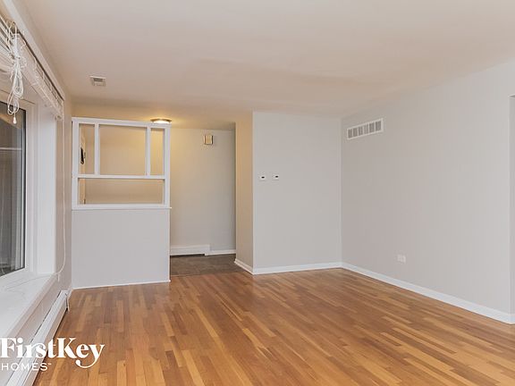 2nd image of 16763 Evans Ave