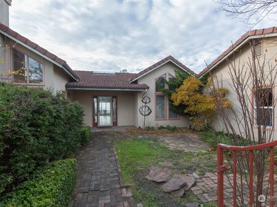 193 Mariners Point Road, Sequim, WA, 98382