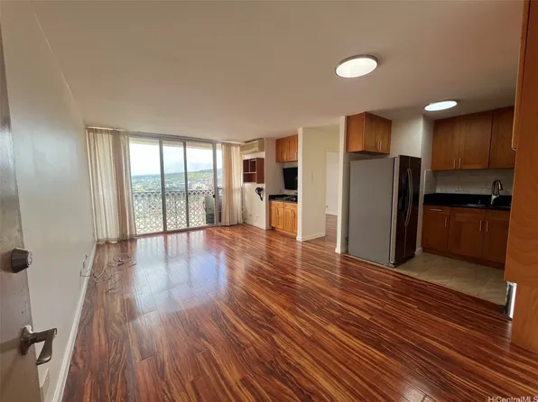 1425 Liliha St APT 14H, Honolulu, HI 96817