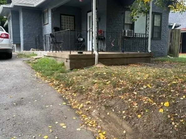 2308 Brighton Ave, Kansas City, MO 64127