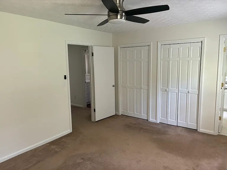 450 Baltimore Ave — Photo 8