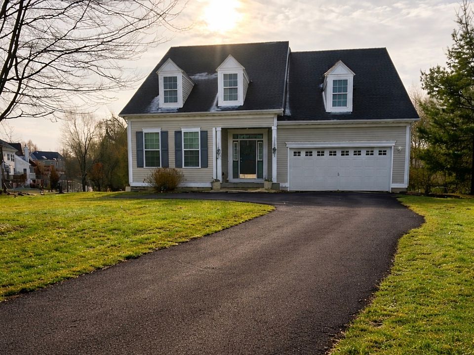 2nd image of 3 Brookside Dr