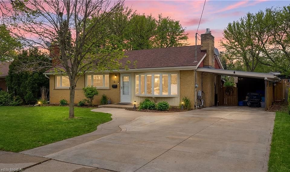 1st image of 19 Hiram Rd