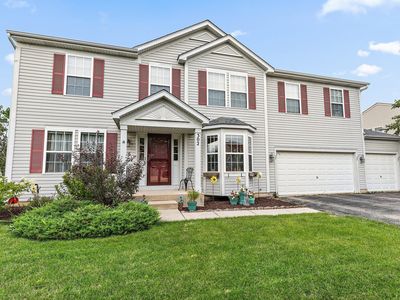 302 Century Dr, Hampshire, IL, 60140