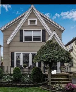 305 Saint Lawrence Ave, Buffalo, NY, 14216
