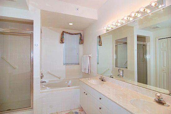 2nd image of 25235 Pelican Creek Cir APT 103
