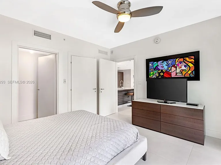 200 Biscayne Boulevard Way #504 — Photo 15