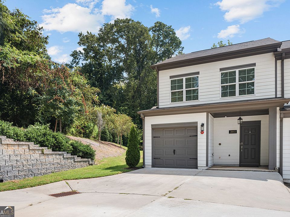 1st image of 2893 Royal Heights Dr