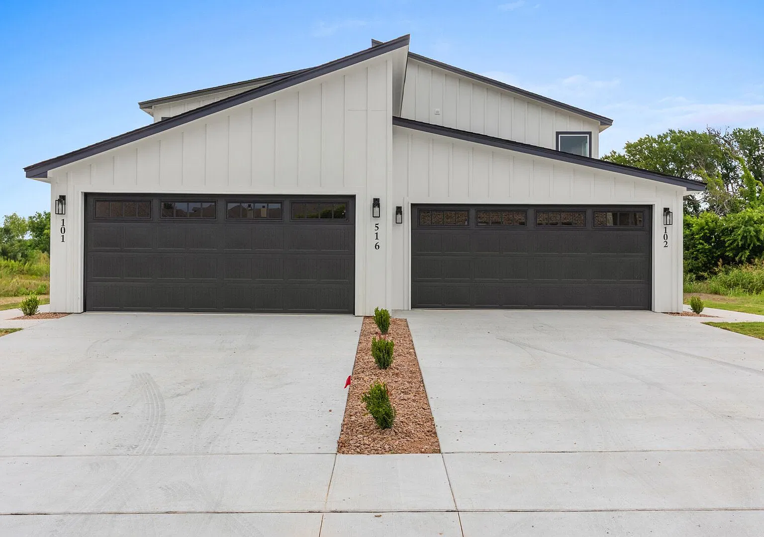 516 Paso Fino St — Photo 1