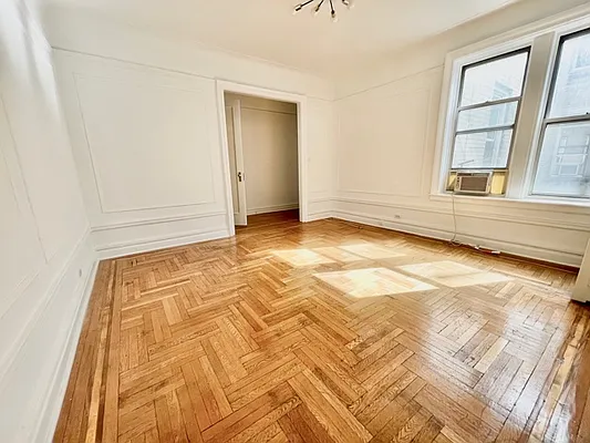 Rented by Bohemia Realty Group | media 9