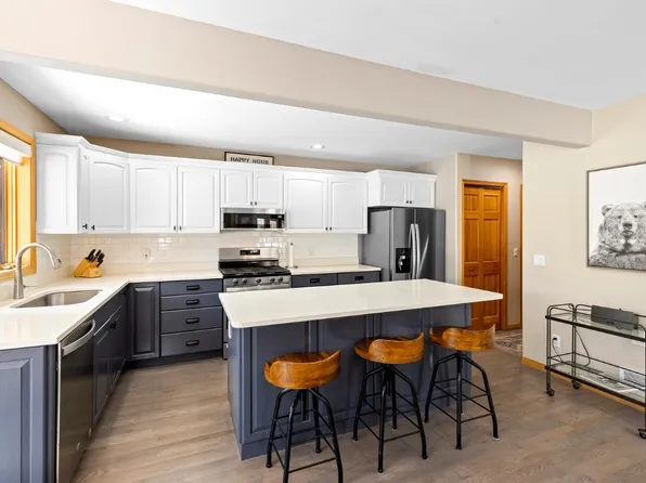 200 Creekside Dr #B, Frisco, CO 80443