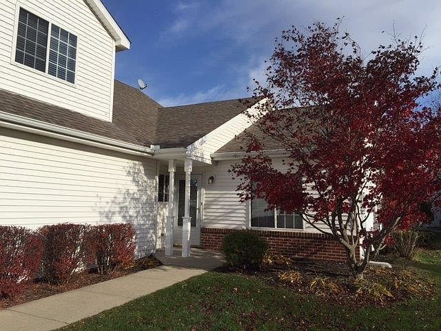 1st image of 2710 Lake Pointe Dr