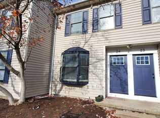 1100 Horsemans Ln APT 24, Lexington, KY 40504