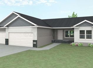 1009 26th Ave W, West Fargo, ND 58078