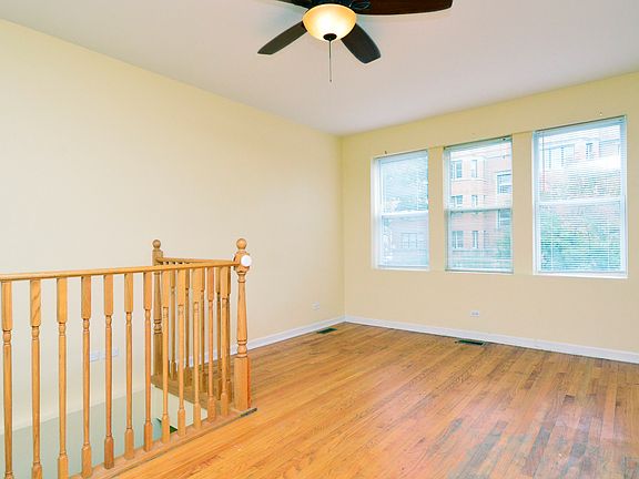 4th image of 6307 N Claremont Ave APT 1