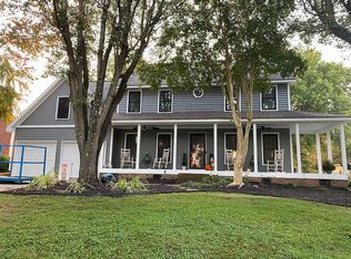 106 Park Lane Ct, Greenville, SC 29607