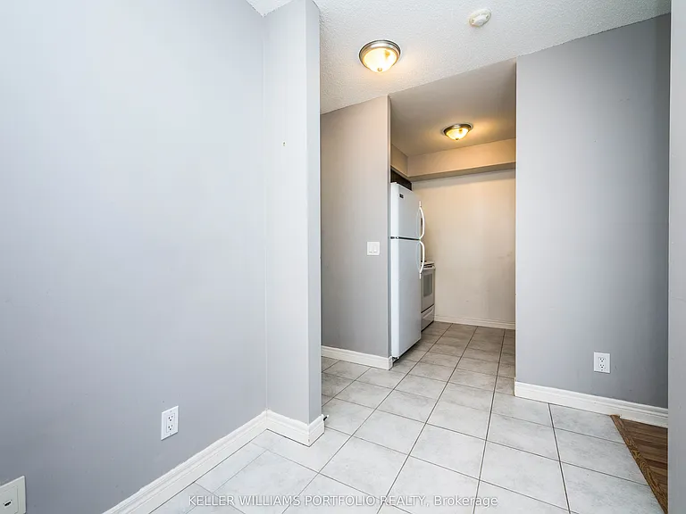 70 Town Centre Ct #806 — Photo 5