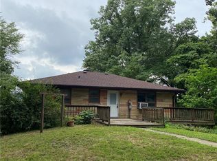 75 Walls Rd, Nashville, IN 47448