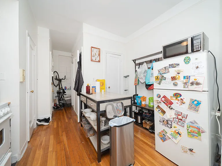 344 W 17th St #1-D — Photo 7