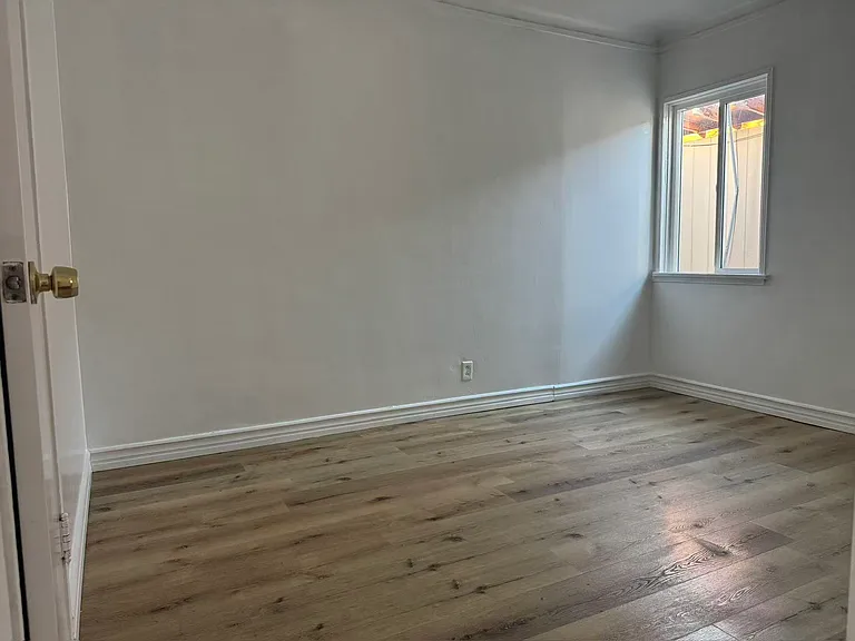 15412 Crenshaw Blvd #1 — Photo 5