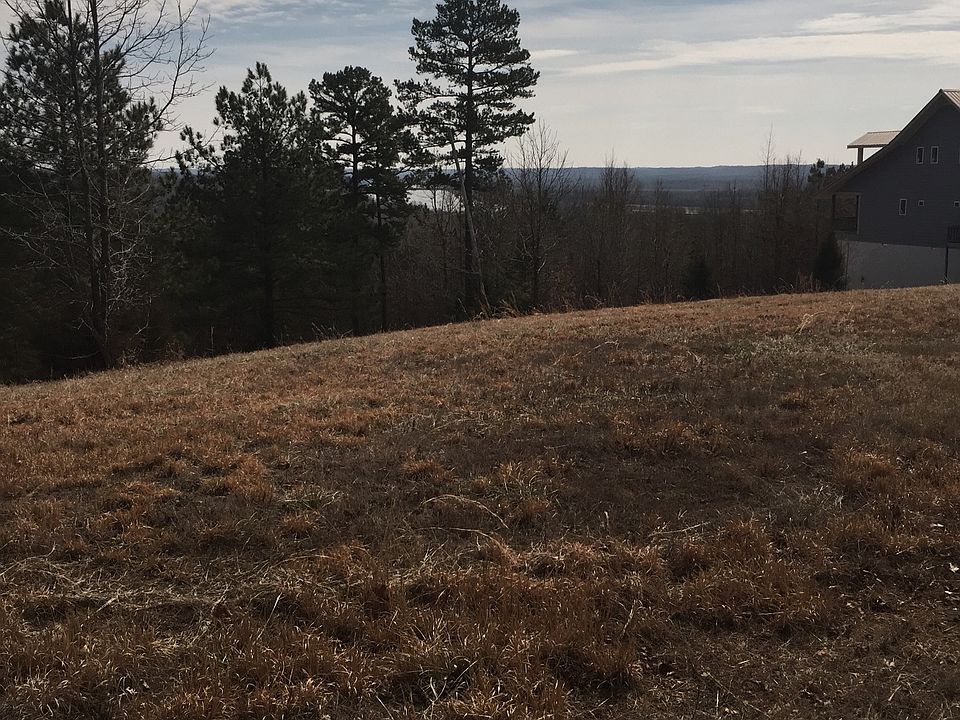 2nd image of 611 Bridge View Cv