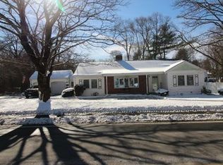 46 South St, Holbrook, MA 02343