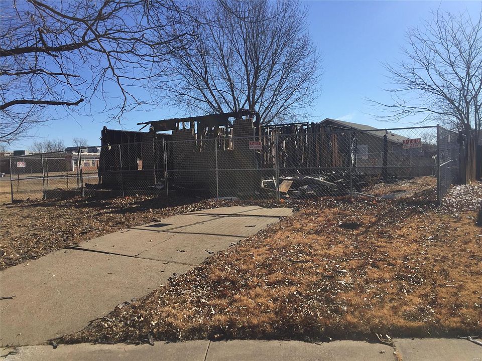 1st image of 3272 Yvette Ct