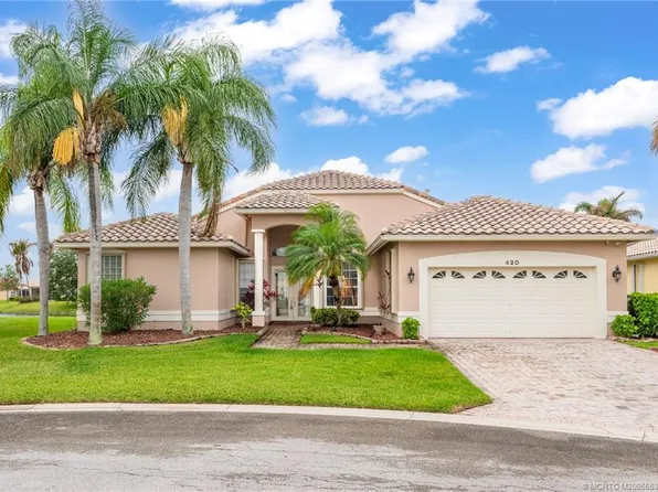420 NW Aqua Vista Ln, Port Saint Lucie, FL 34986