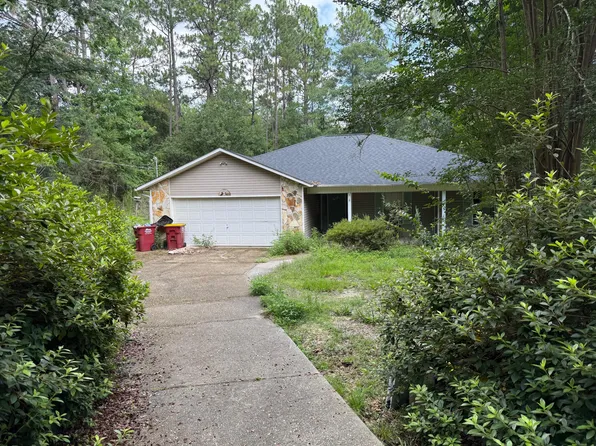 375 Ridge Lake Rd, Crestview, FL 32536
