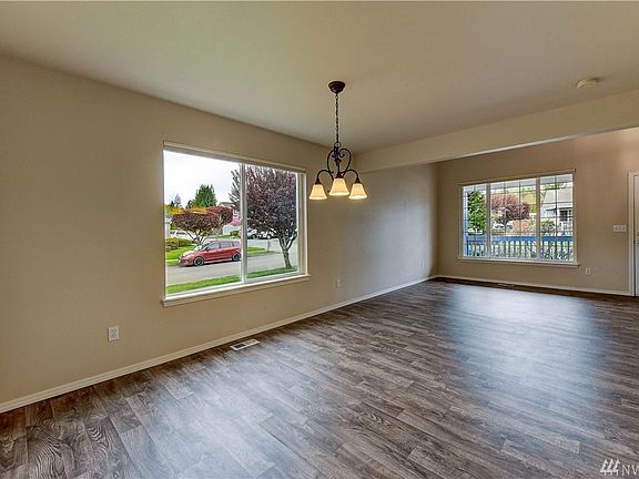 3rd image of 9623 2nd St SE #52