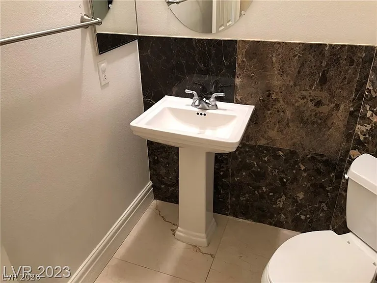 9746 Kampsville Ave — Photo 13