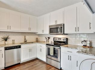 310 Winding River Dr UNIT C, Sandy Springs, GA 30350