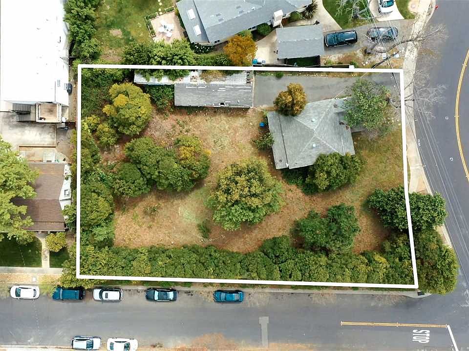 1st image of 379 Bernal Ct