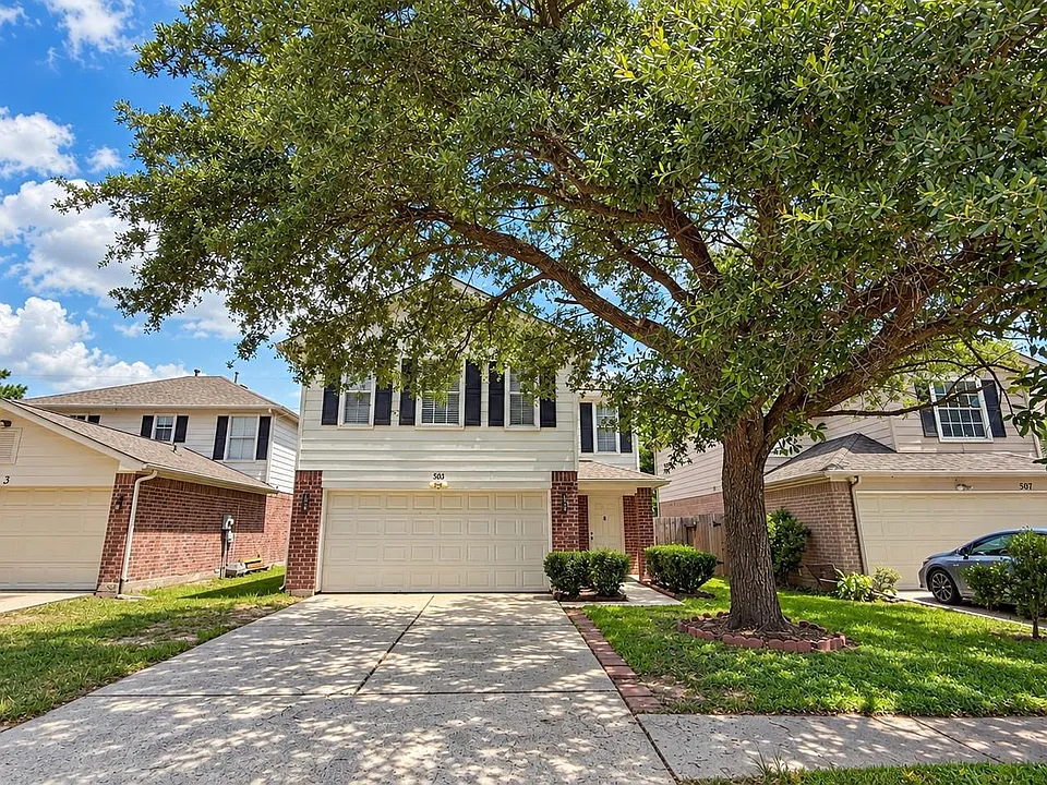 503 Willow West Dr