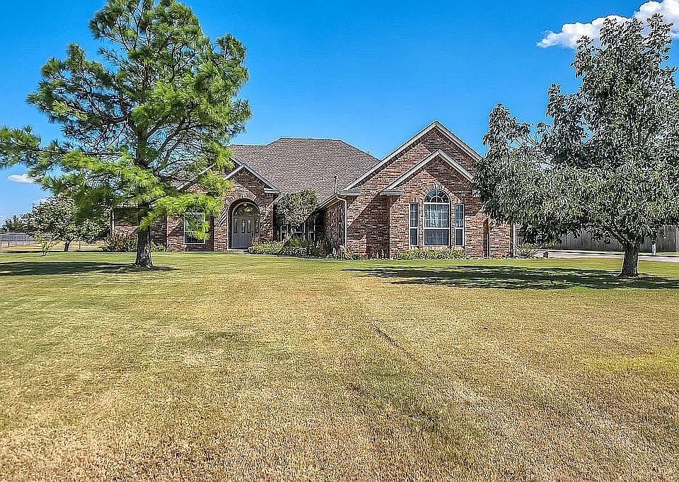 1st image of 10712 Sundance Dr