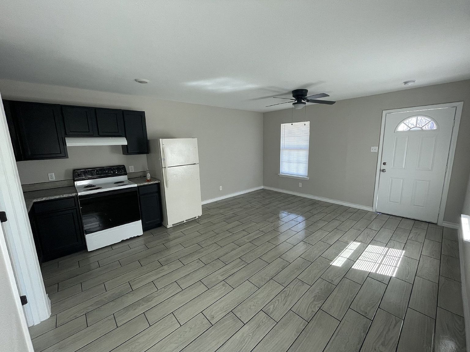 1322 Menefee Blvd UNIT 4, San Antonio, TX 78237 Zillow